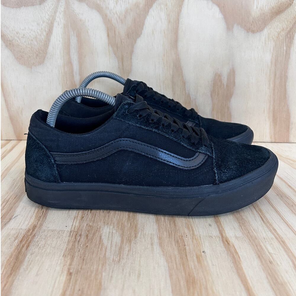 Vans Off The Wall - Old Skool Classic - Sneakers - Black - Men's - 9